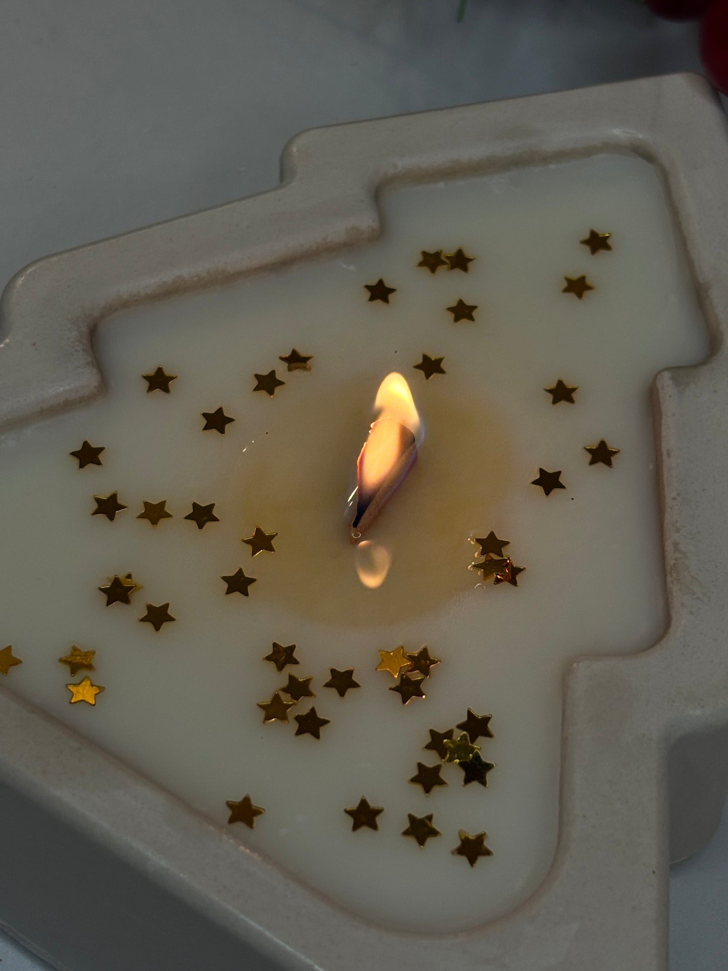 ✨ Porta Candela Natalizio in Gesso Artigianale: Abete Magico - Biscotti allo Zenzero