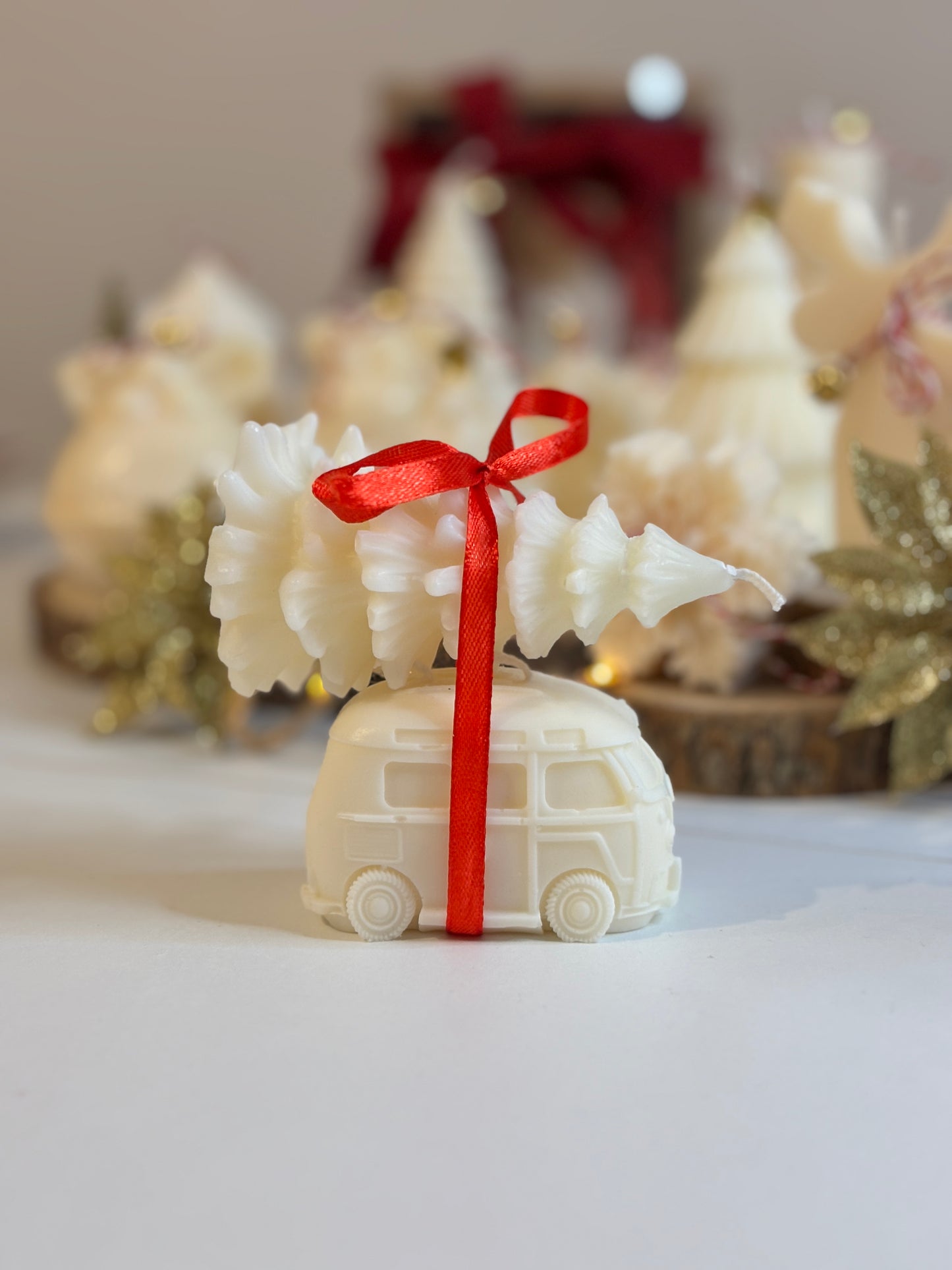 Candela Van/Pulmino con Albero di Natale