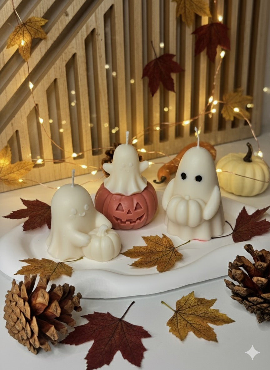 👻 Trio Spettrale d'Autunno: Set Esclusivo di Candele Artigianali di Halloween 🎃